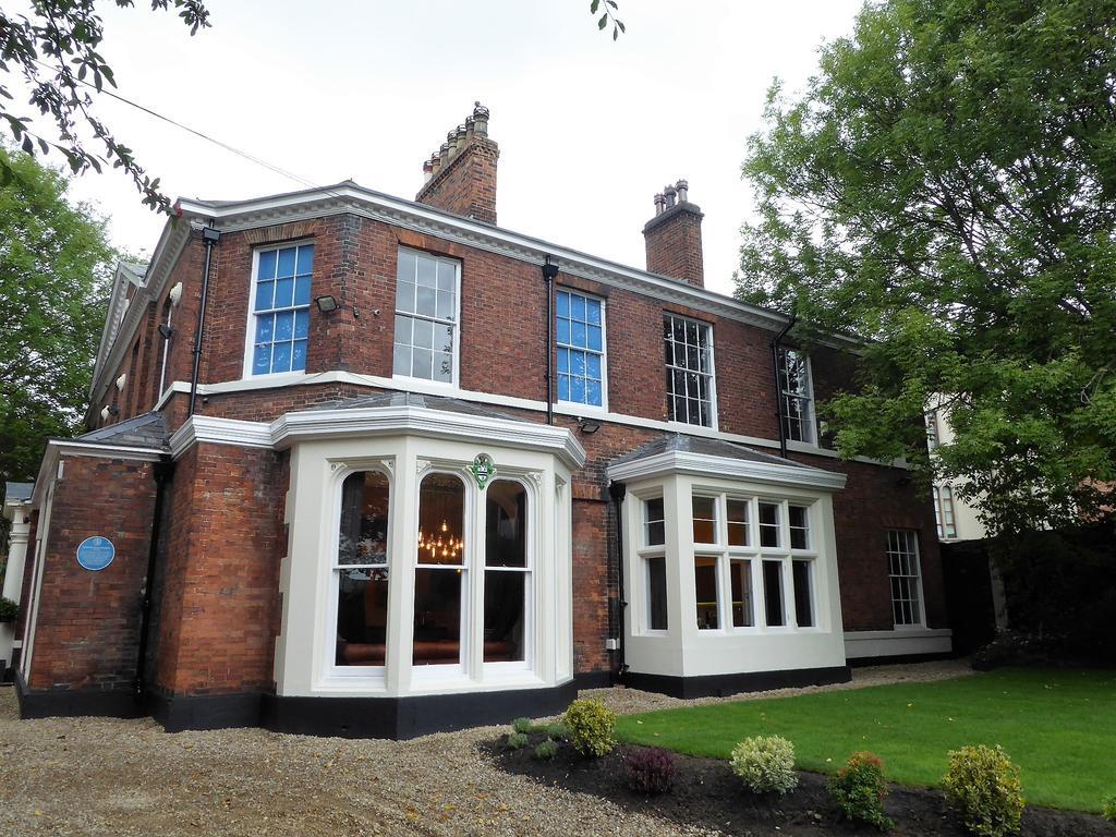 The Heaton At Claremont Serviced Apartments Leeds  Extérieur photo